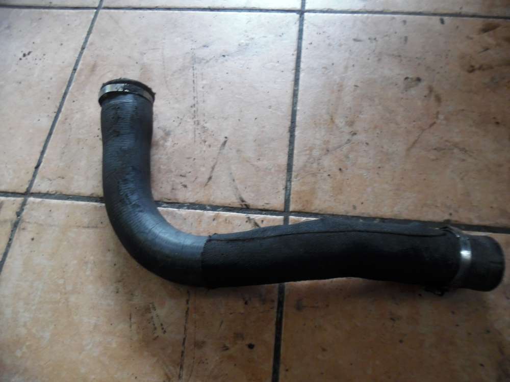 Opel Zafira B Ladeluftleitung Ladeluftschlauch 