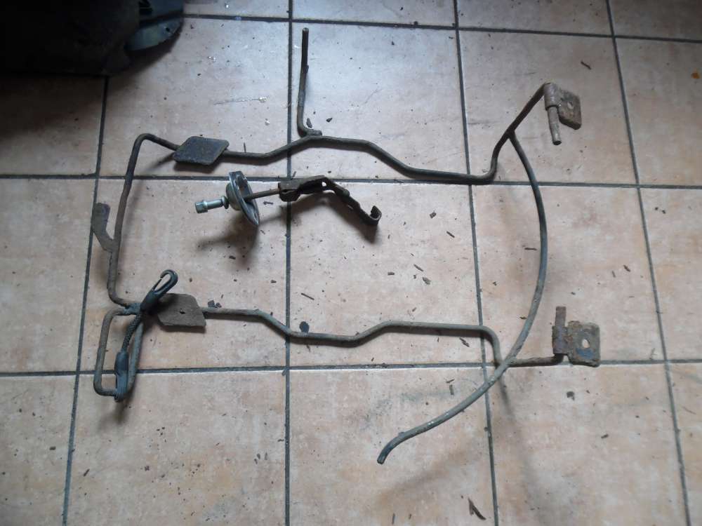 Opel Zafira B Tankhalter Halteband Kraftstofftank 