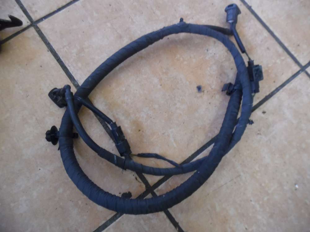 BMW 5-er E60 Scheibenwaschdse Spritzdse 7046060 