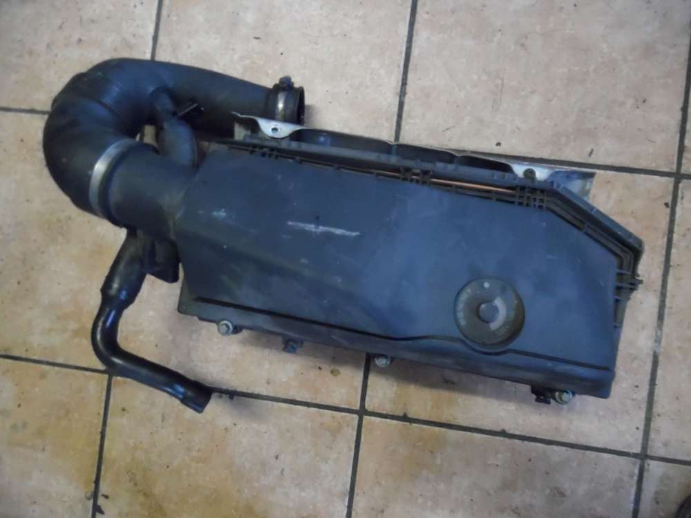 Mercedes-Benz C-Klasse W203 Luftfilterkasten Luftmassenmesser A6110902301