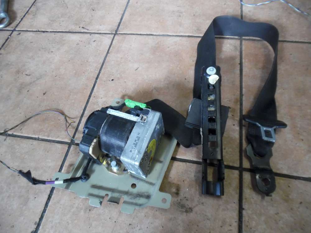 Mercedes-Benz C-Klasse W203 Gurt Sicherheitsgurt Vorne Links