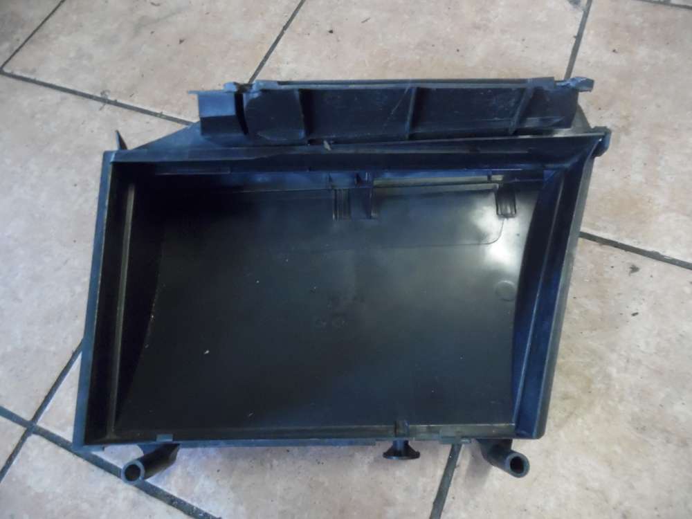 Mercedes-Benz C-Klasse W203 Luftfiltergehuse Pollenfilter 2038350740