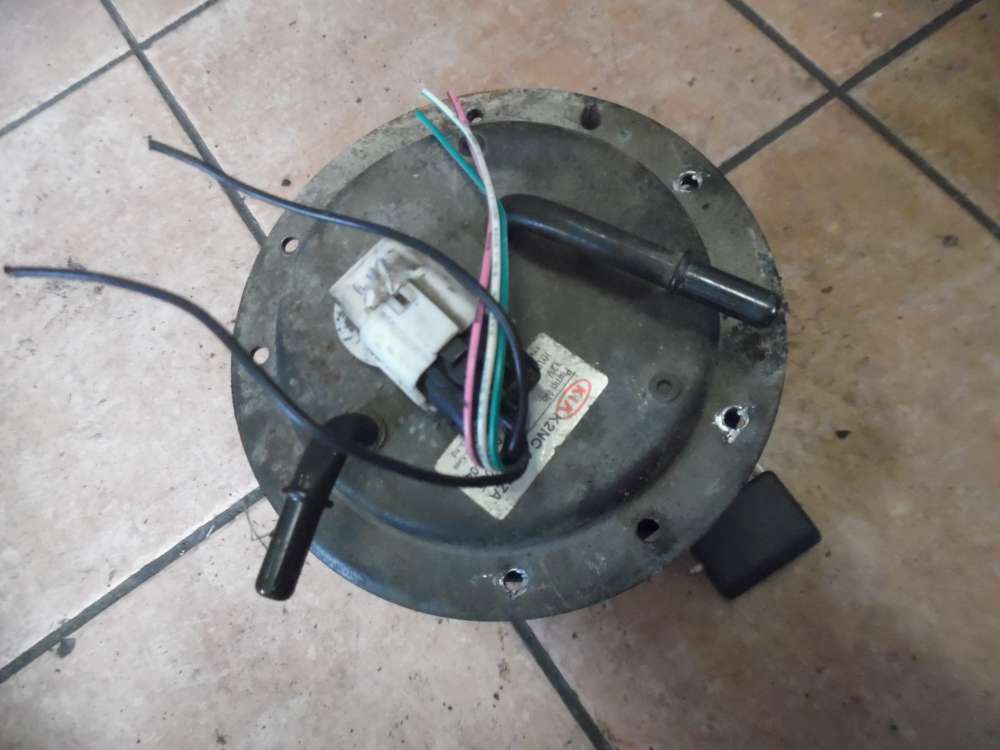 Kia Shuma II 1,6LS Kraftstoffpumpe Benzinpumpe K2NC1335ZA  