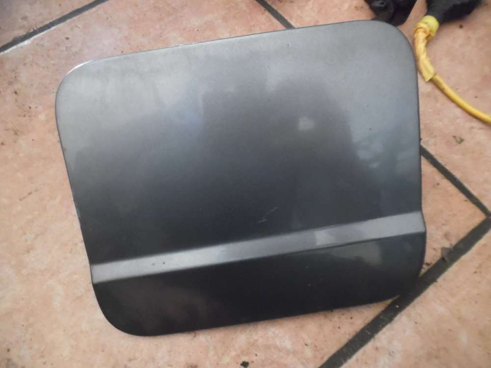 Kia Shuma II Tankklappe Tankdeckel 0K2B42410 Grey : V9