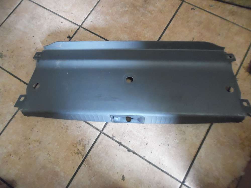 Kia Shuma II Verkleidung Ladekante Kofferraum 