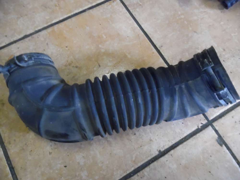 Kia Shuma II 1,6LS Luftschlauch Ansaugschlauch