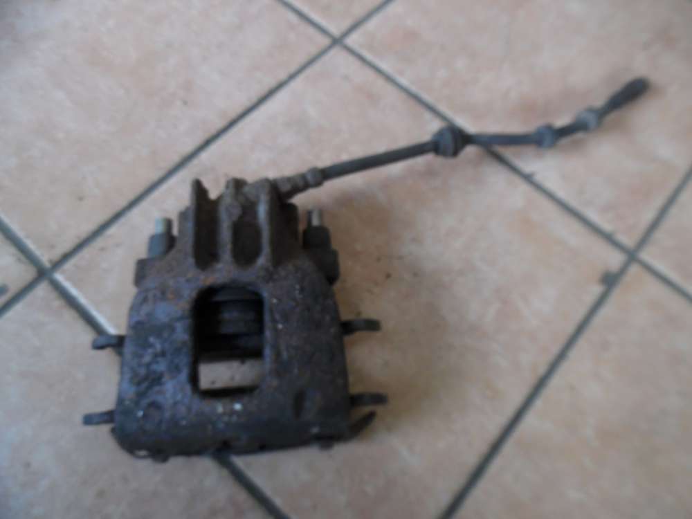 Ford Focus DAW Bremssattel Vorne Rechts 