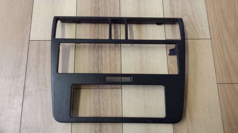 Audi A4 Bj.1998 Mittelkonsole Blende Radioschacht 8D0863263D