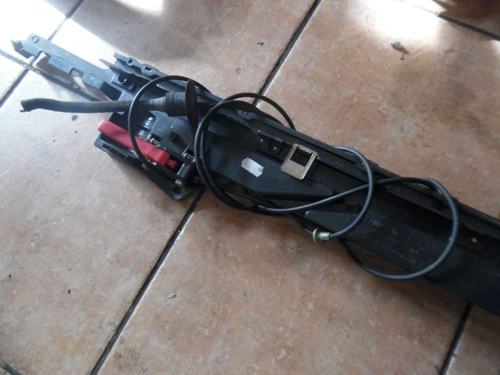 Peugeot 807 Motorhaubenffner Griff 1489196080 