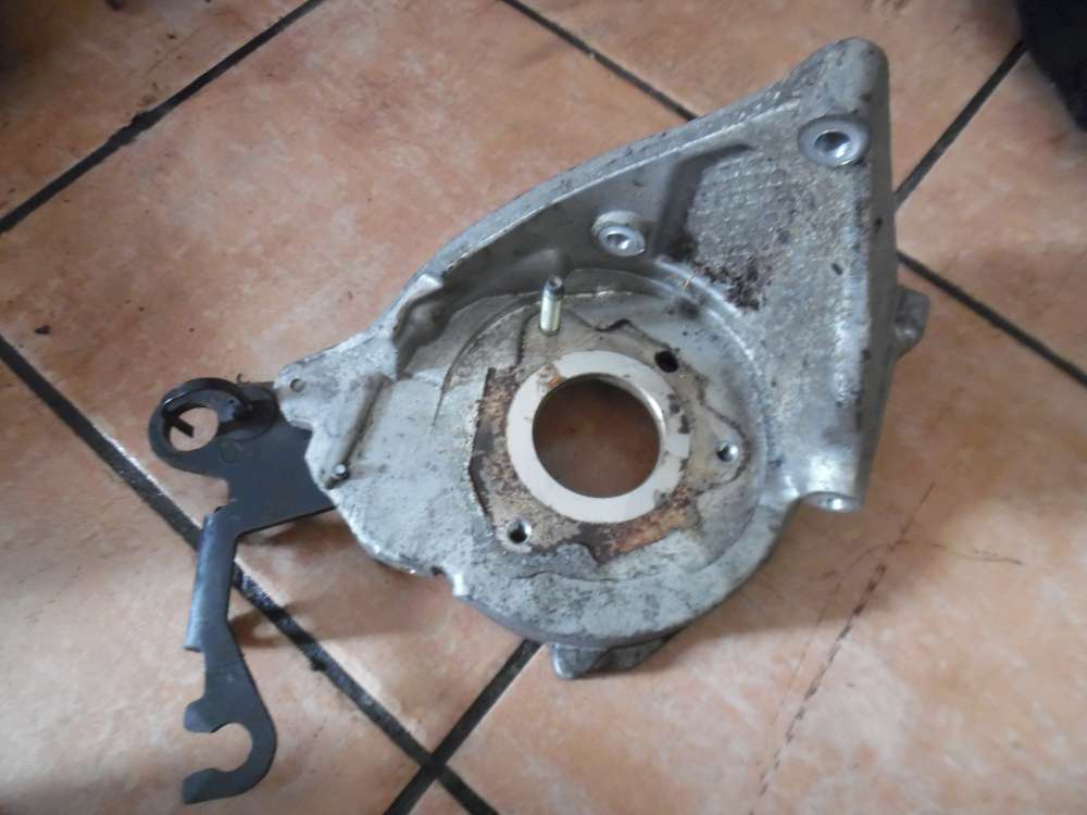 Peugeot 807 Halterung Kraftstoffpumpe 96389217