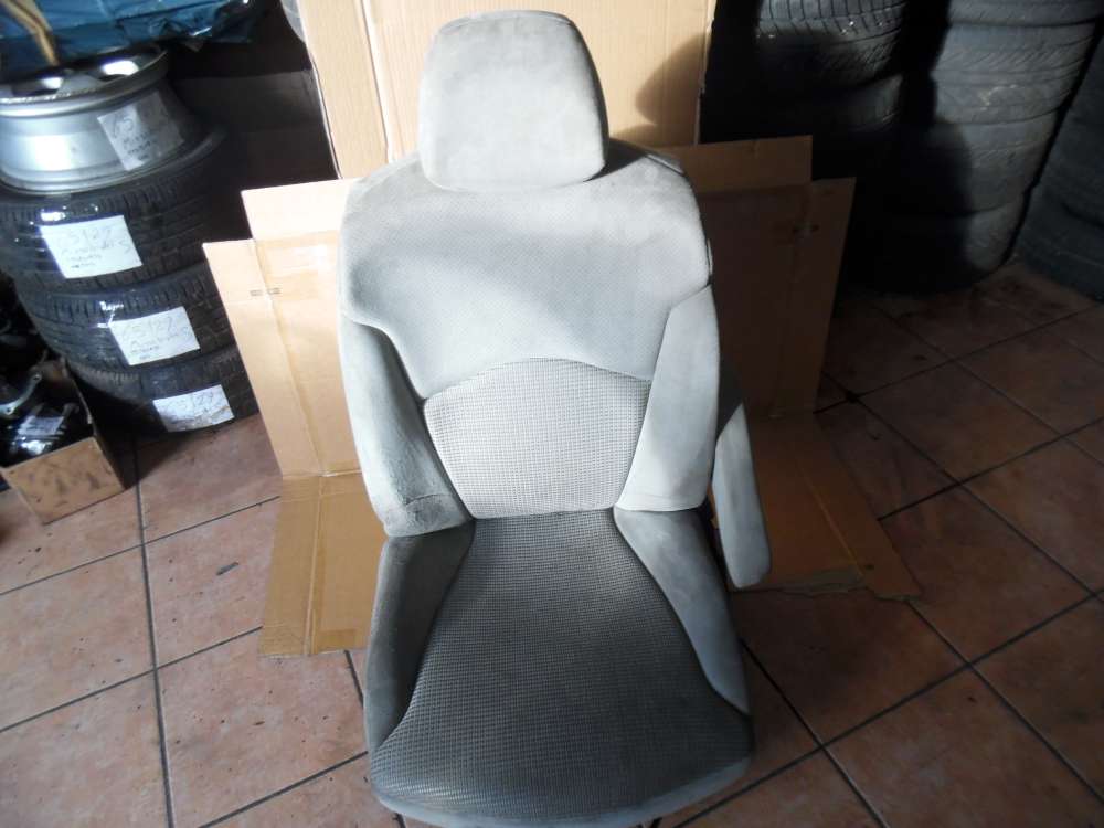 Peugeot 807 Sitz Vorne Rechts Stoff grau