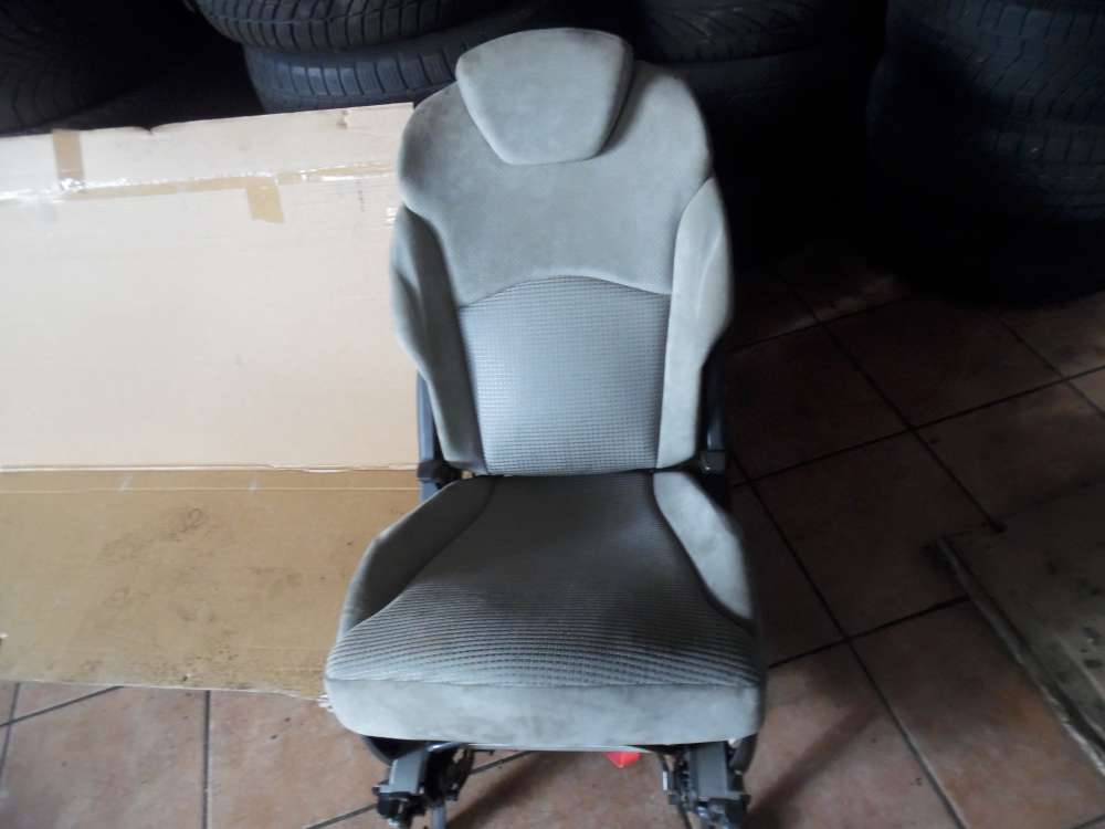 Peugeot 807 Sitz Hinten Links Stoff grau