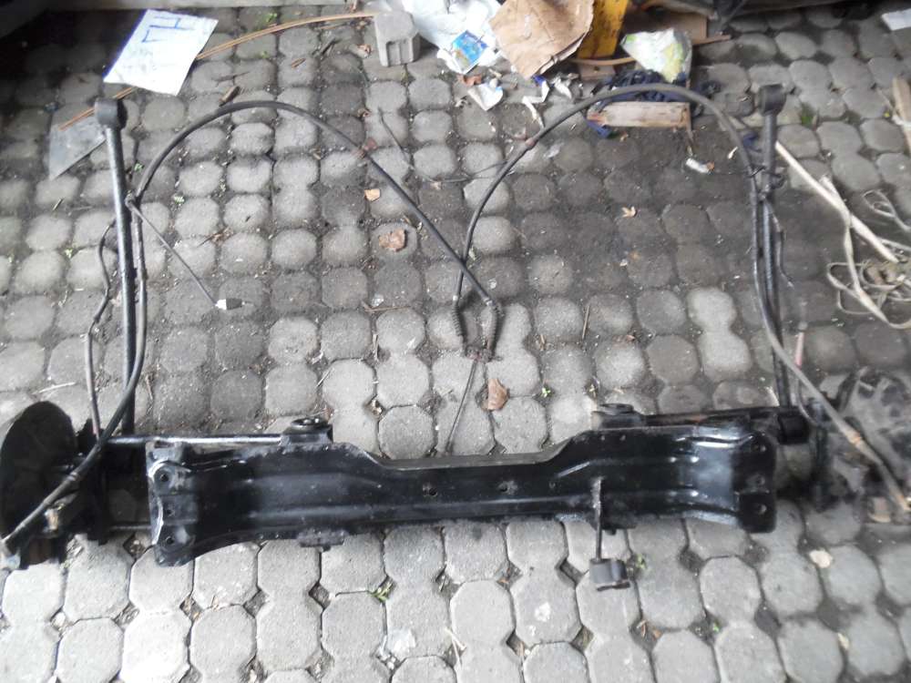 Kia Shuma II Achstrger Hinterachse