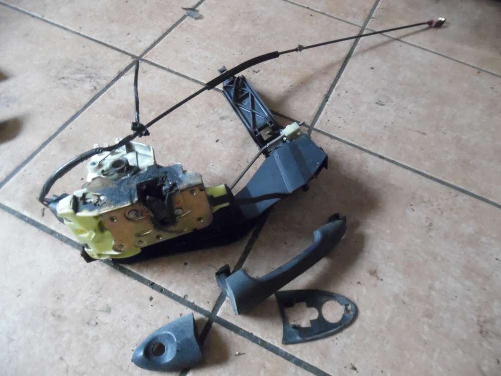 Ford Focus I Trschloss Trgriff Vorn Rechts XS41-A21812-CF 