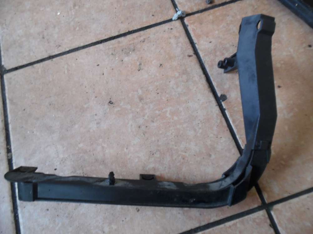 VW Passat 3B Kabelfhrung 4B0971824