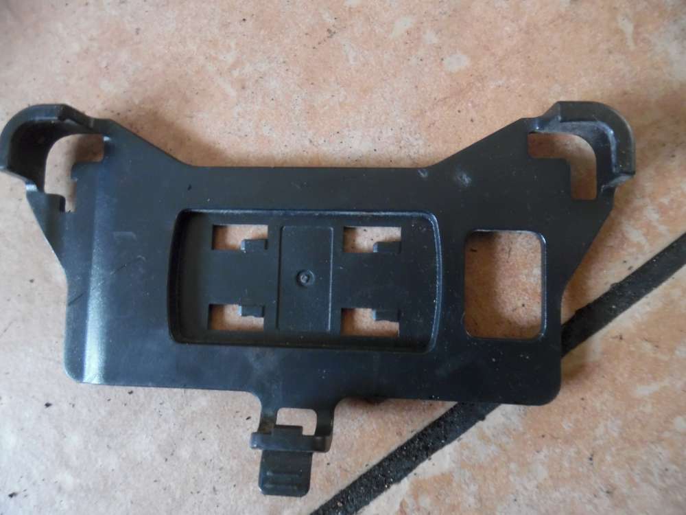 VW Passat 3B Abdeckung I9100