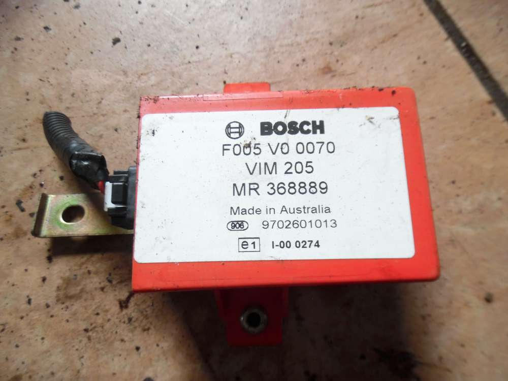 Mitsubishi Carisma Steuereinheit MR368889 Bosch F005V00070