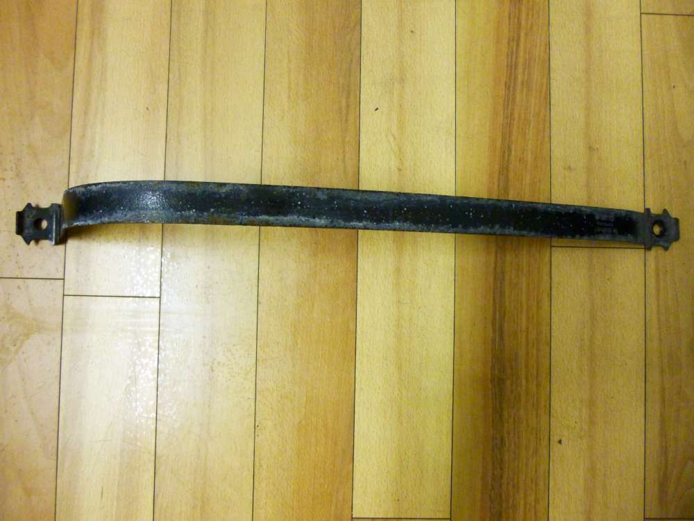 Audi A4 Bj 1998 Spannb�nder Halteb�nder f�r Dieseltank Tankhalter 8D0 201 65 3B