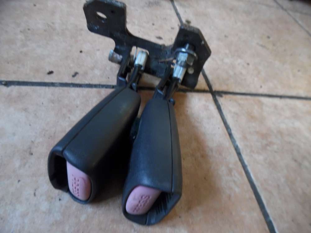 Mitsubishi Carisma Gurtschloss Doppelt Hinten