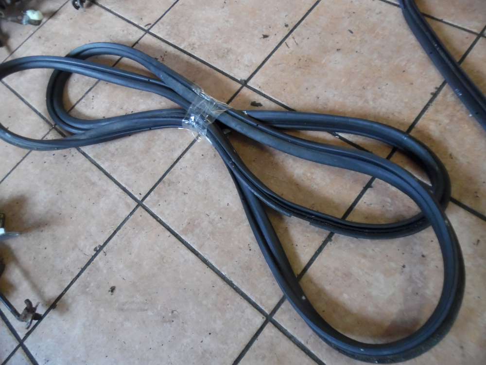 Mitsubishi Carisma Heckklappedichtung Dichtung