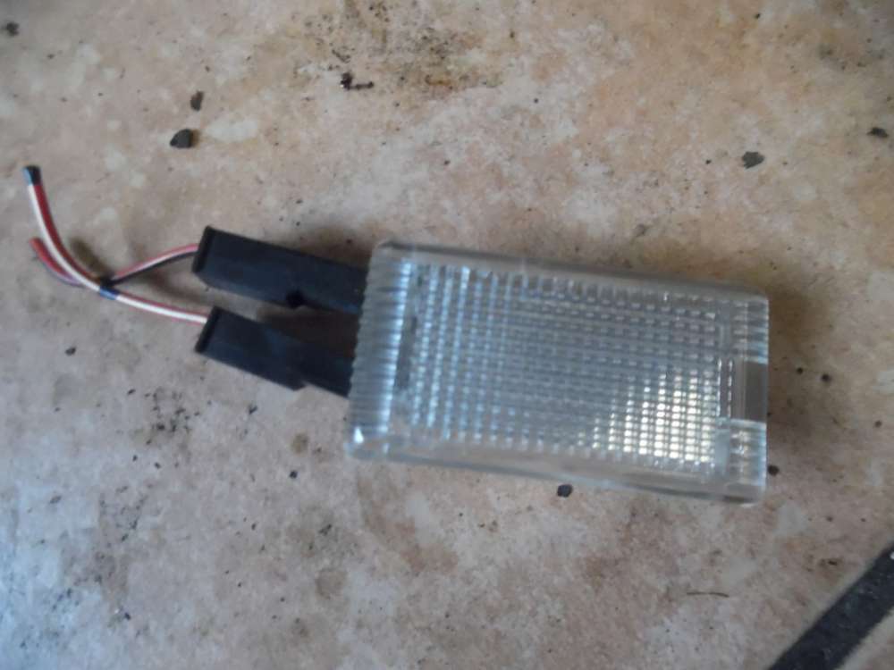 Mitsubishi Carisma Innenleuchte 