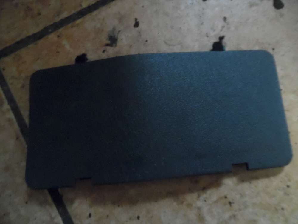 Mitsubishi Carisma Abdeckung Hinten MR149518