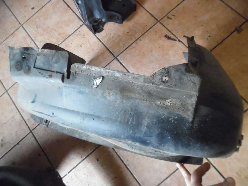 Audi A4 B5 Radhausverkleidung Radhaus Vorne Rechts 8D0821172