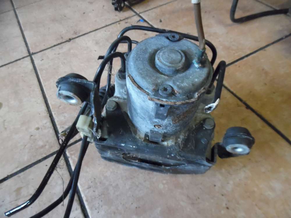 Audi A4 B5 ABS Steuerger�t Hydraulikblock 8D0614111