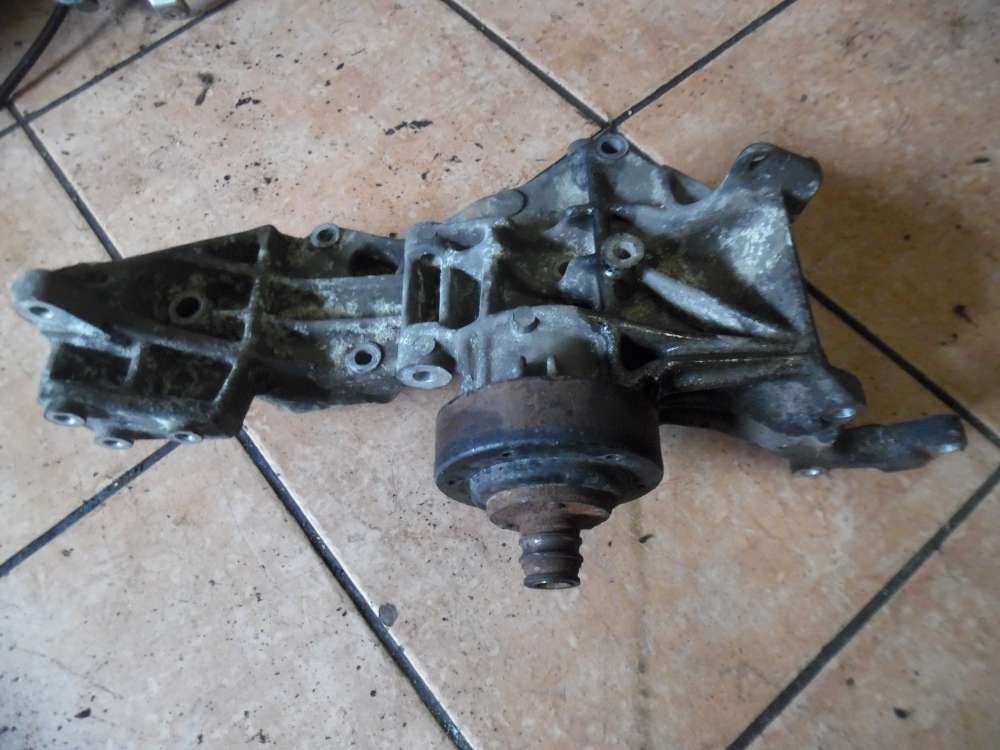 Audi A4 B5 Halter Aggregatetr�ger 058145523