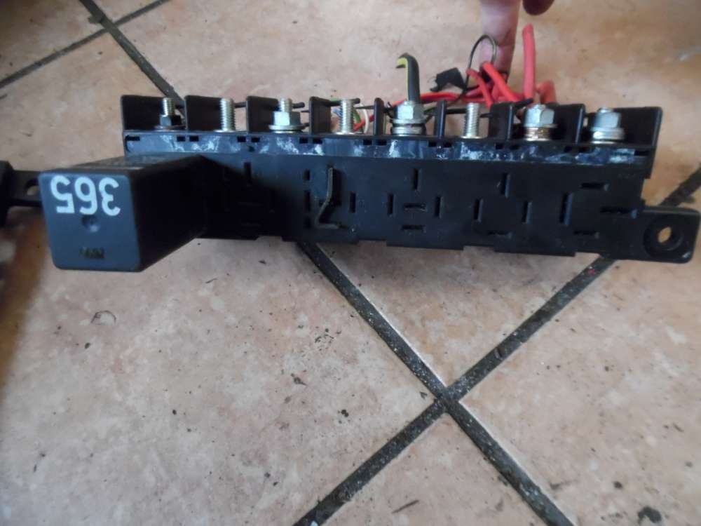 Audi A4 B5 Sicherungskasten mit Relais Nr-365 8D0959257 4A0941622 