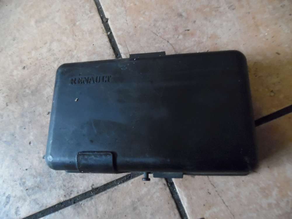 Renault Espace IV Abdeckung 8200210898