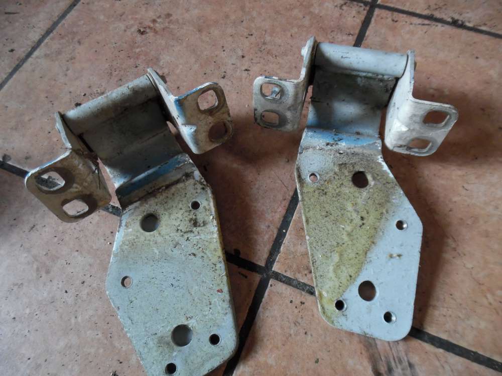 Man LE T�rscharnier Scharnier Vorne Rechts