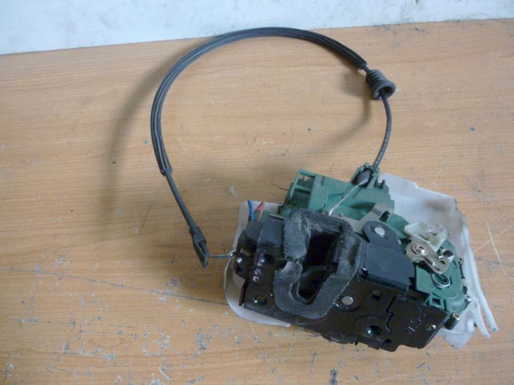 VW Polo 9N Trschlo Vorne Links 6Q3837085     