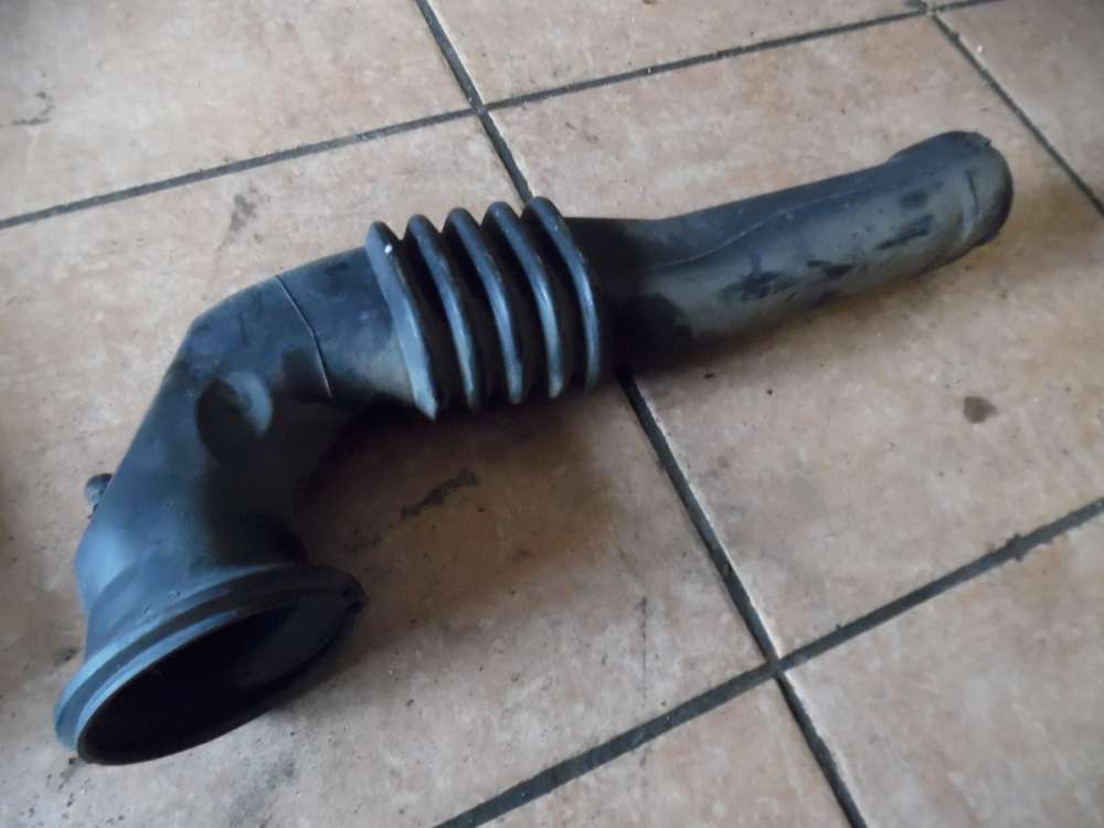 Ford Fiesta IV Ansaugrohr XS619A675DE 