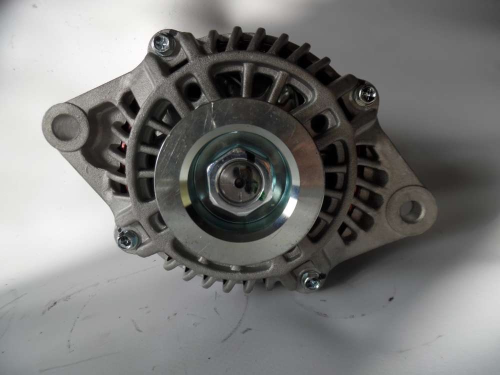 Lichtmaschine Generator 90A Mitsubishi Chrysler Dodge 13575N