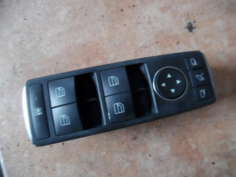  Mercedes-Benz C-Klasse W204 Fensterheberschalter Vorne Links A2049055402