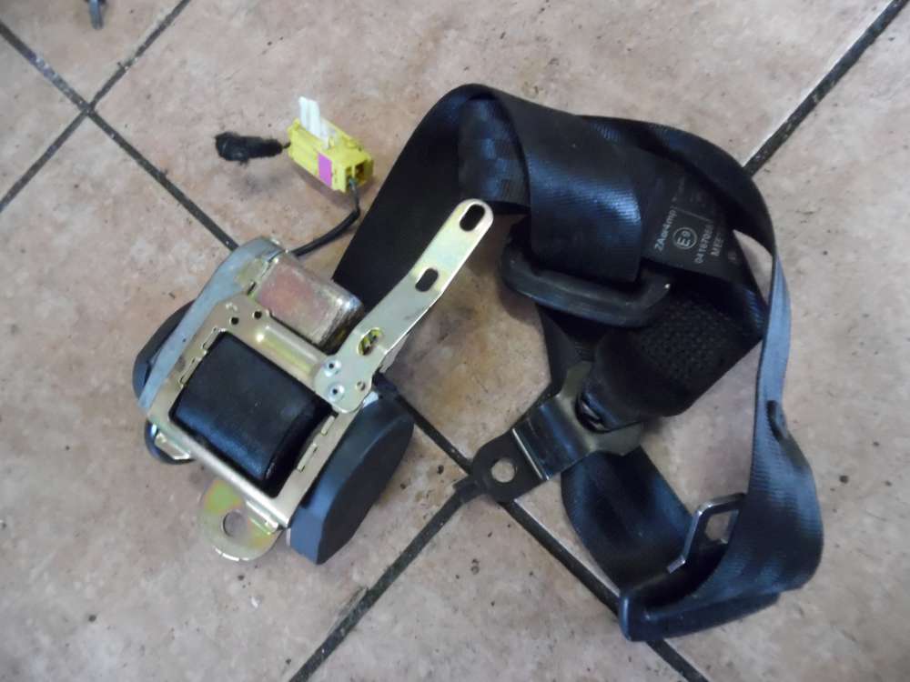 VW Polo 9N Sicherheitsgurt Vorne Links 6Q4857705