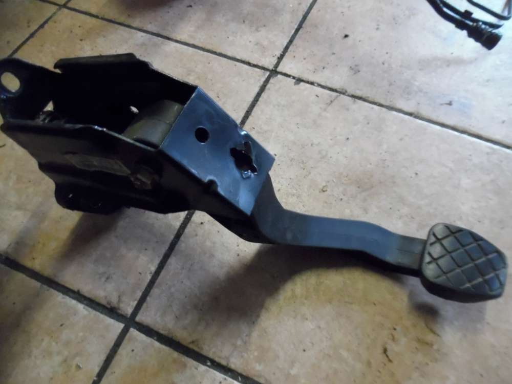 VW Polo 9N Kupplungspedal Geberzylinder 6Q1721059M