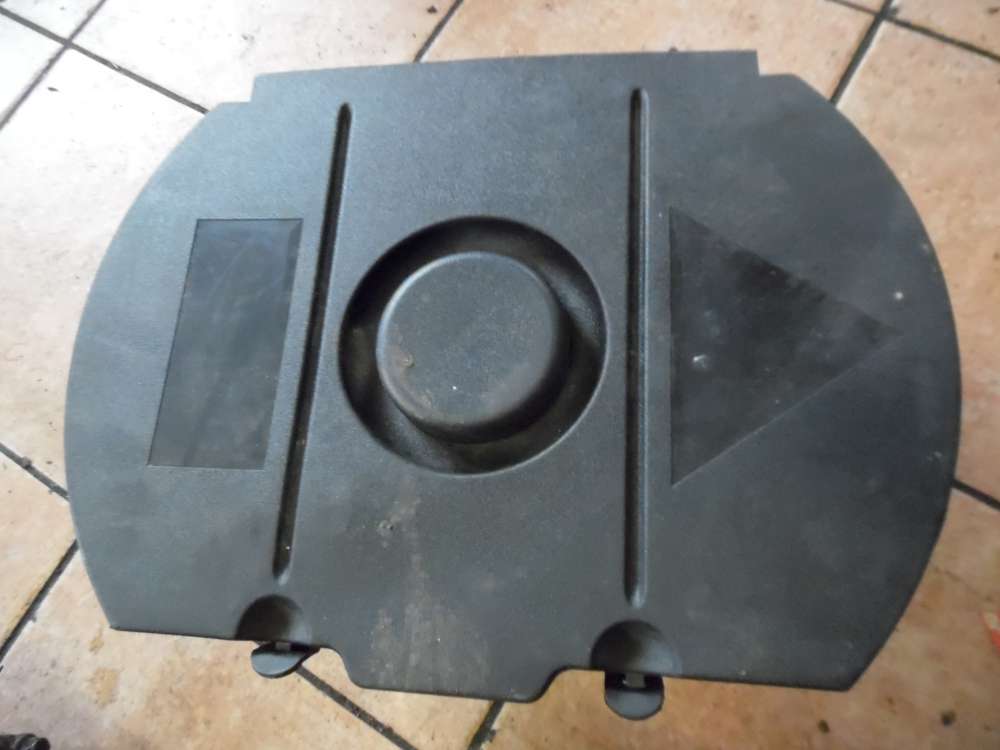 VW Polo 9N Halterung Bordwerkzeug 6Q0012115