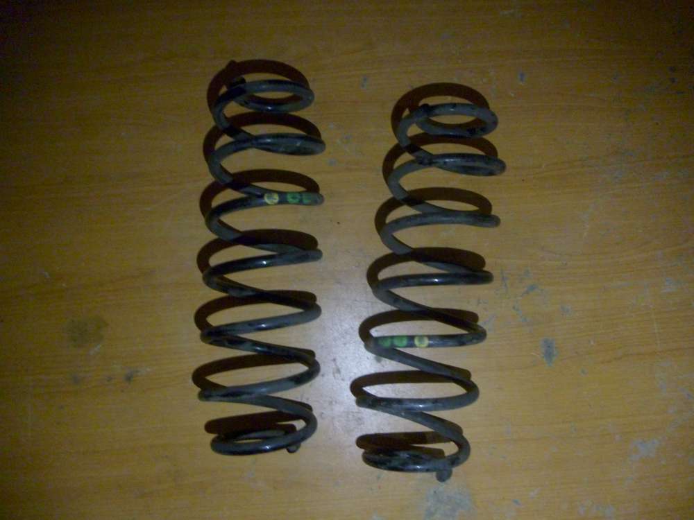 VW Polo 6N1 Federn Vorderachse Hinten 2 Stck