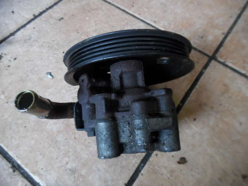 Chrysler PT Cruiser 2,0 Servopumpe ohne Riemenscheibe