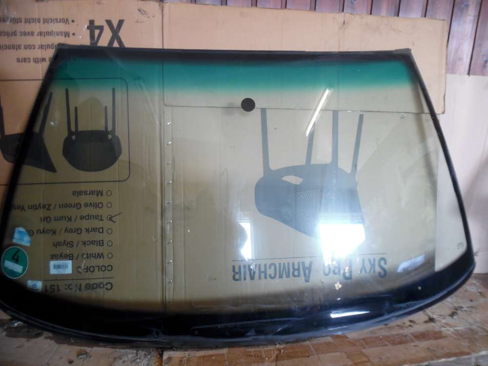 VW Golf III 3-T�rer Autoglas Windschutzscheibe