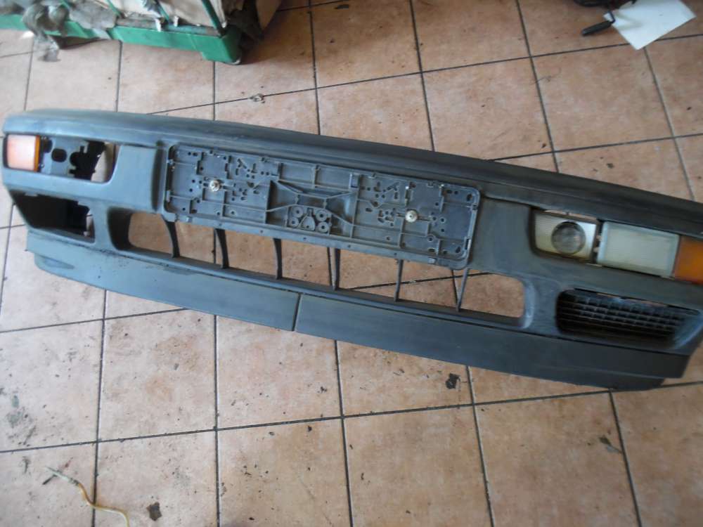 VW Golf III 3-T�rer Sto�stange Vorne nicht grundiert 1H6807217