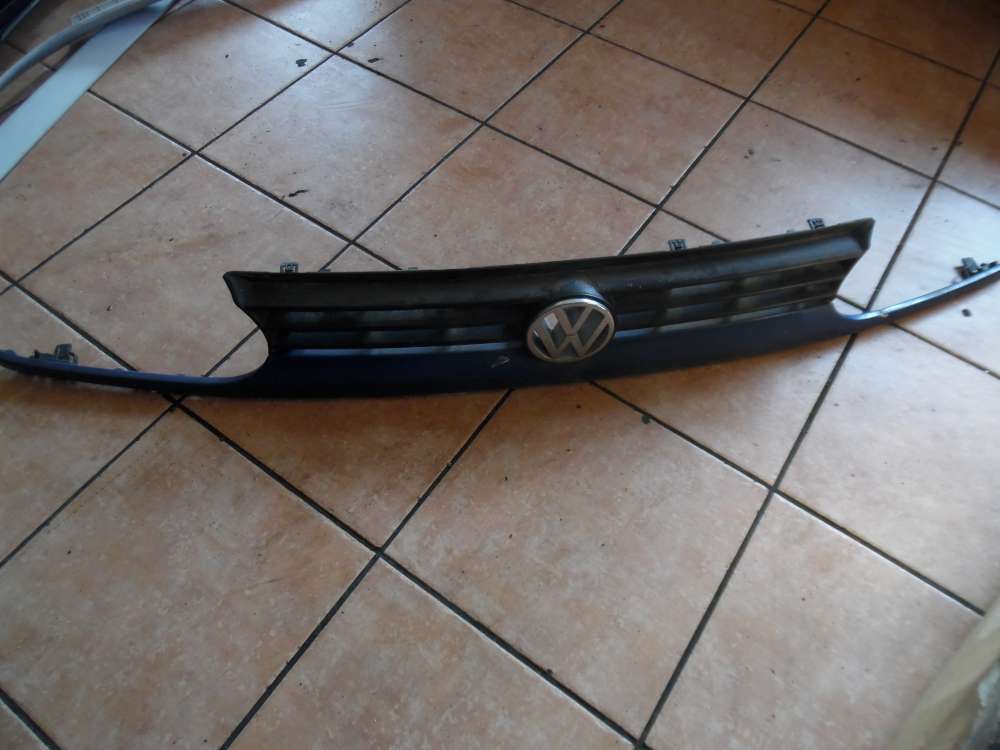 VW Golf III K�hlergrill 1H6853653 Hellblau : LR5U
