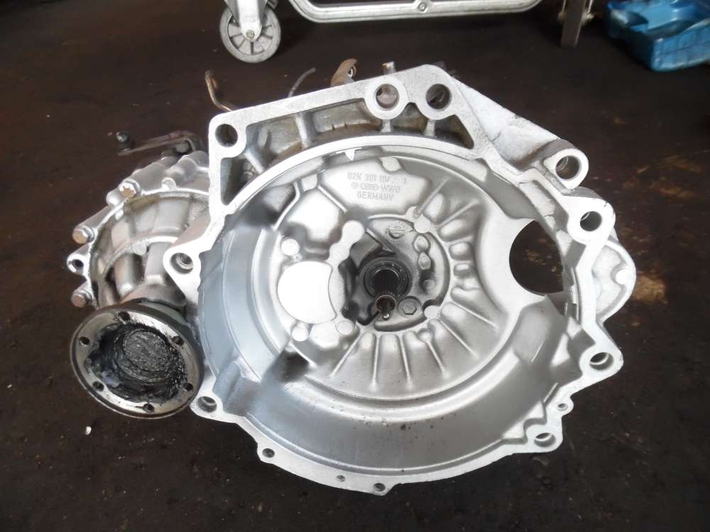 VW Golf III 1,6L Getriebe Schaltgetriebe CHU 5-gang 214,622KM 
