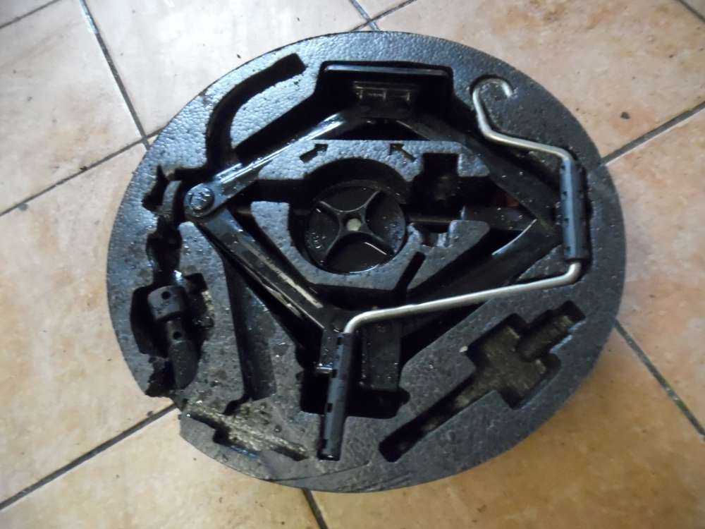 Alfa Romeo 147 Wagenheber Bordwerkzeug 46542743