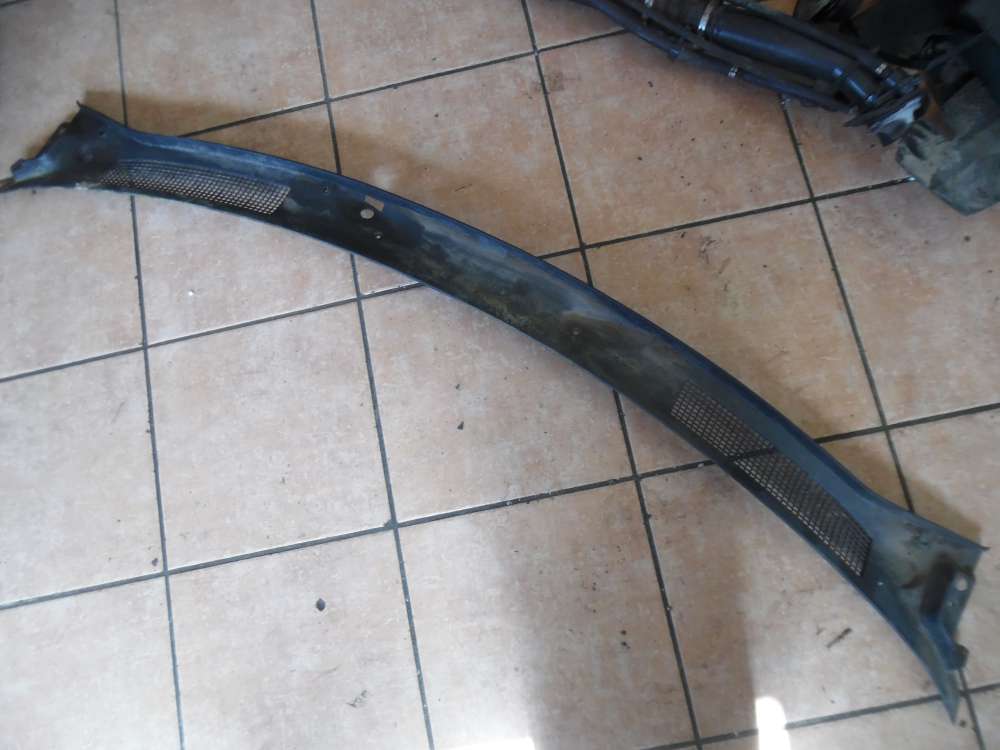 Renault Espace II Abdeckung Windlauf Scheibenwischer 6025105917