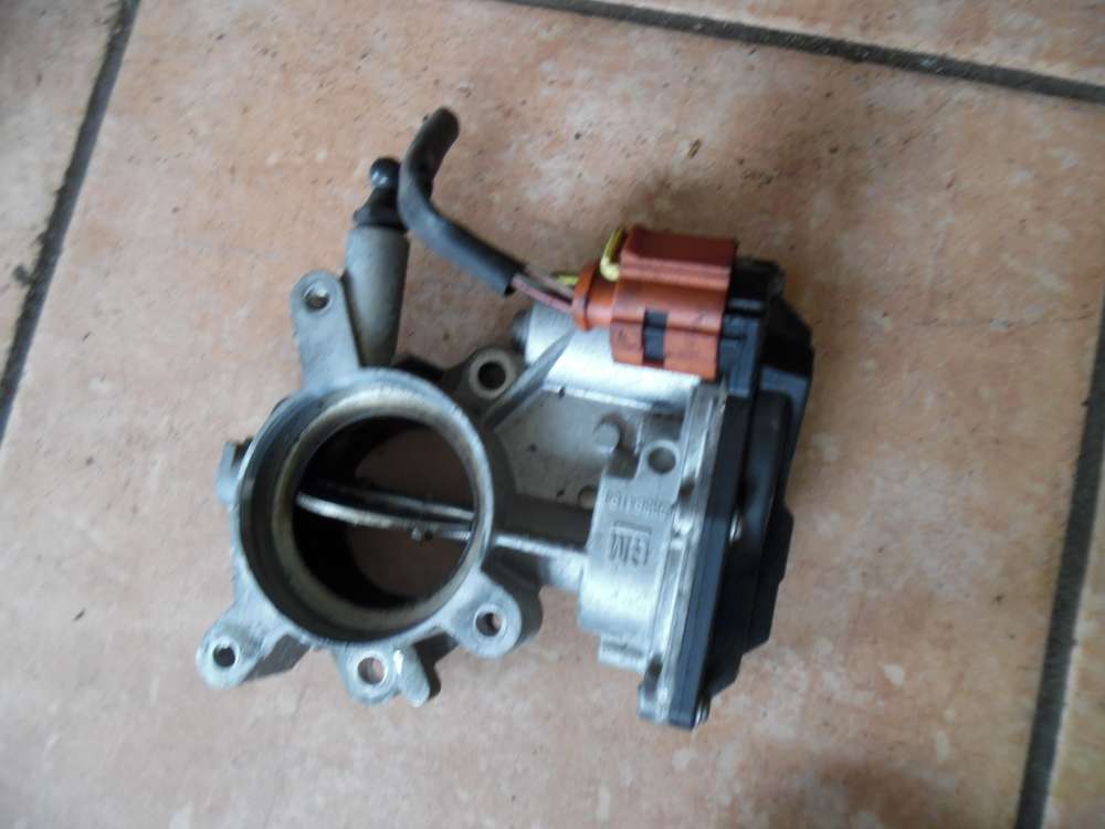 Opel Insignia A 2,0CDTi Drosselklappe 55564164