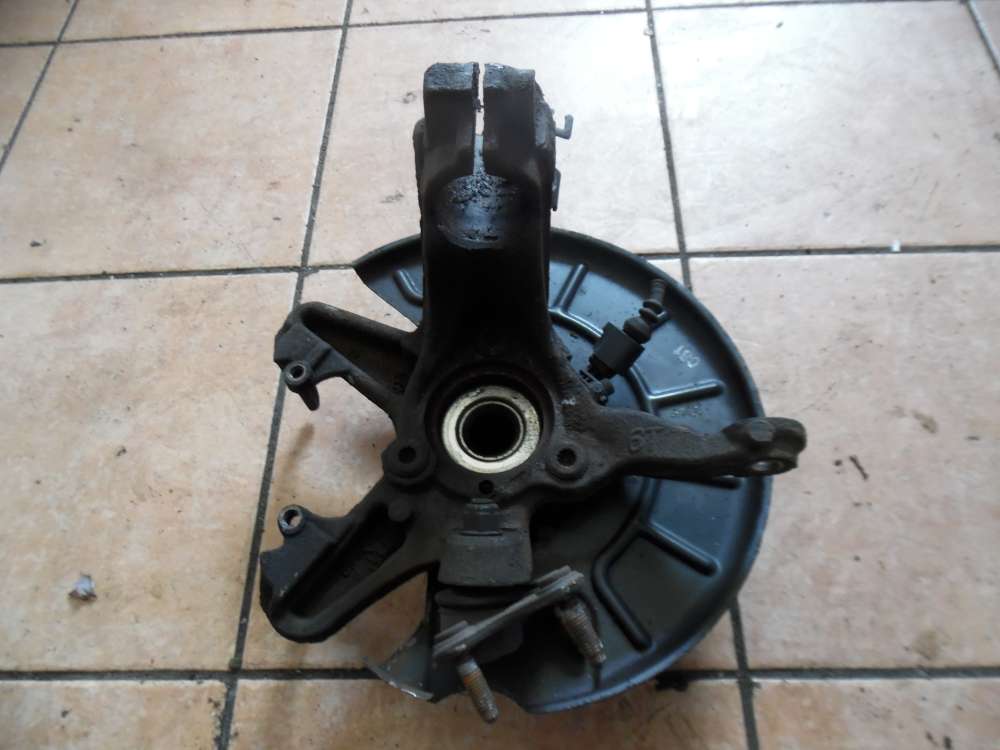 VW Golf VI Achsschenkel Radlager Vorne Rechts