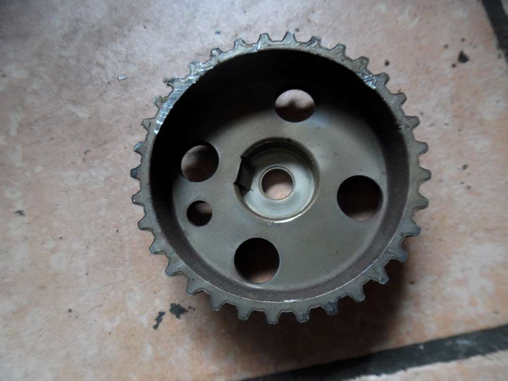 VW Golf IV 1,4L Zahnrad f�r Auslassnockenwelle 036109111G
